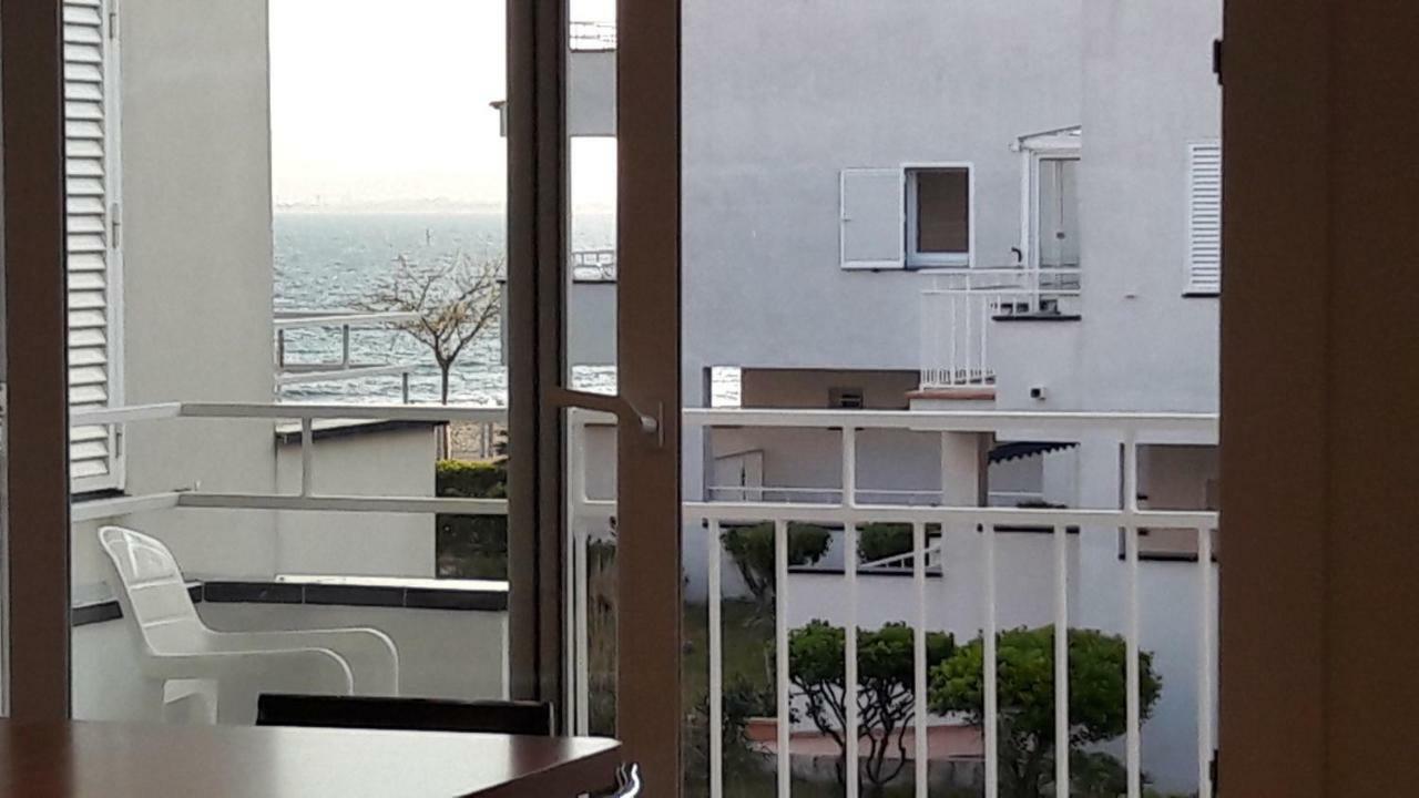 Residencia Platja De Roses Exterior foto