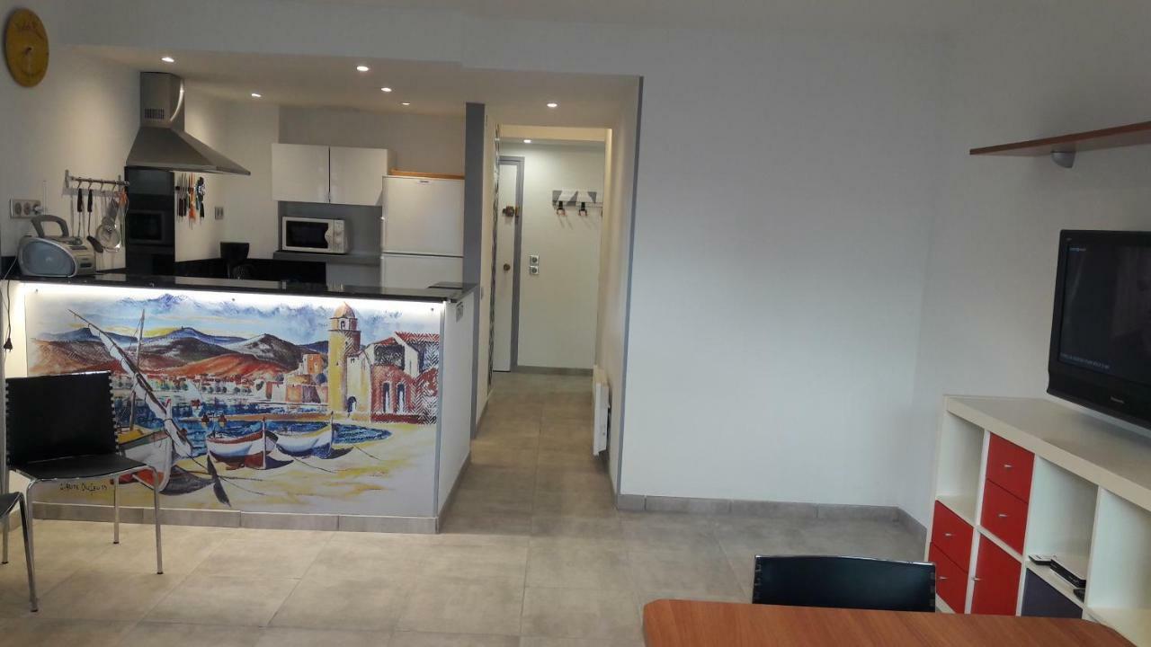 Residencia Platja De Roses Exterior foto
